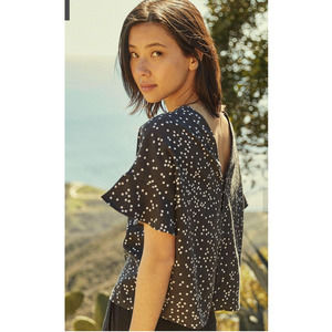 VETTA Flounce Sleeve Blouse in Vintage Black with white dots, Women's Size M